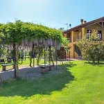 Sarzana-charming Pool And Bb Apartamento