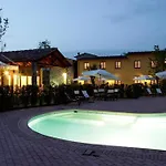 Apartamento Sarzana-charming Pool And Bb
