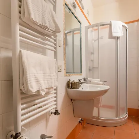 Sarzana-charming Pool And Bb Sarzana