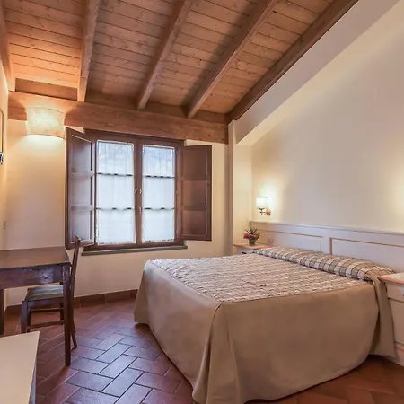 Sarzana-charming Pool And Bb Apartment Sarzana