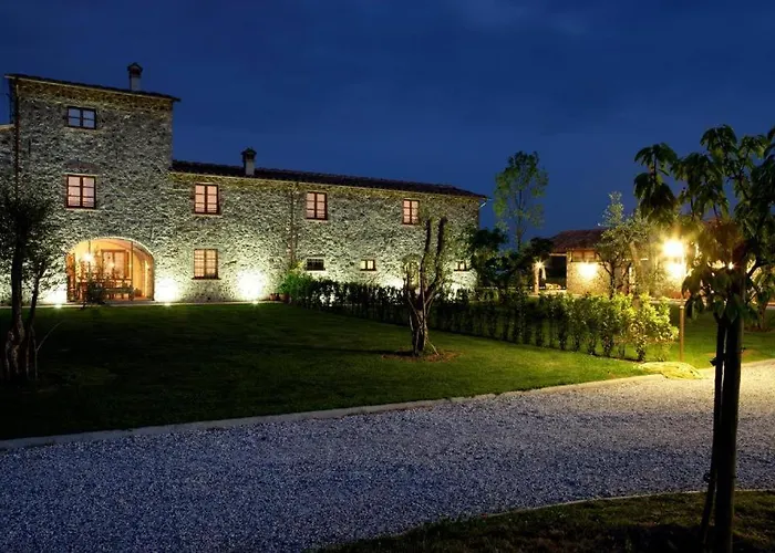 Sarzana-charming Pool And Bb 公寓