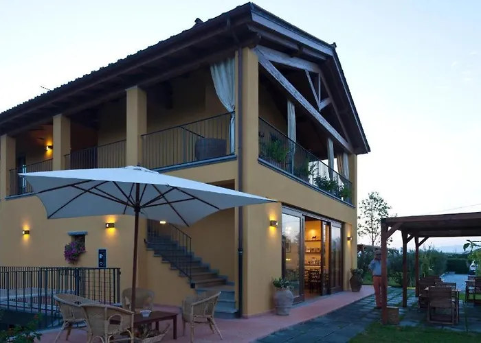 公寓 Sarzana-charming Pool And Bb 萨尔扎纳